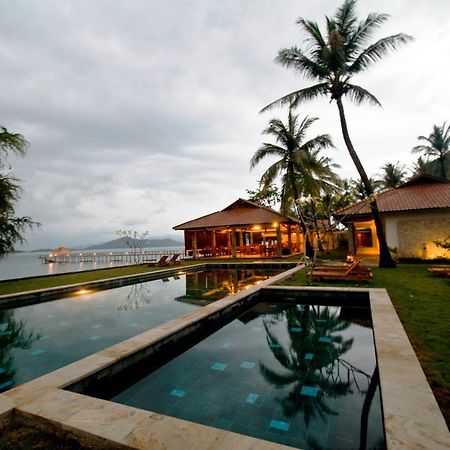 Cocotinos Sekotong Lombok Hotel Sekotong Barat Exterior photo
